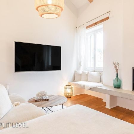 רוביני Porta Azzurra Apartments מראה חיצוני תמונה